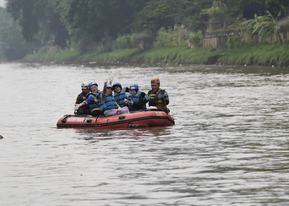 River rafting